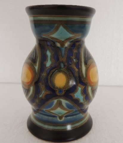 GOUDA VASE