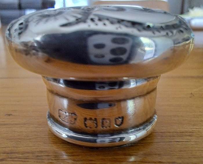 Hallmarked Silver Screw Top Dressing Table Bottle (Price reduced)