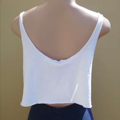 WHITE CROP TOP (LOOSE FIT) - ZARA TRAFALUC (M)