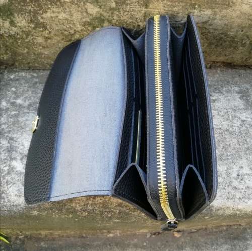 ** SALE ** LADIES WALLET / PURSE - BLACK