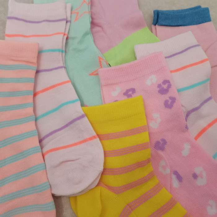 8 PAIRS of Ladies Ankle Socks