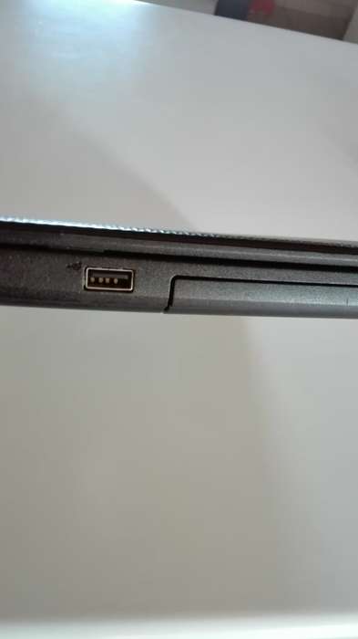 DELL Inspirion Intel Celeron 1.4GHz 15.6' Laptop 4GB RAM 500GB HDD