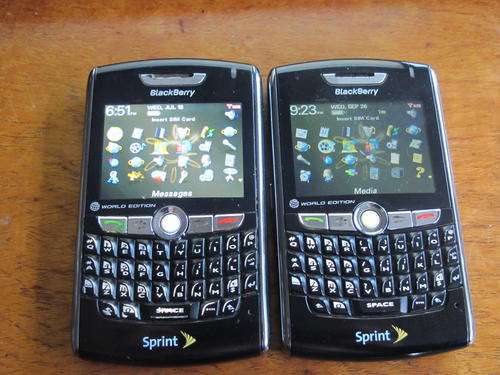 EXCELLENT!TWO BLACKBERRYS! !!!2 x Genuine Blackberry 8830*100% working ** IN STOCK, 24 hour shipping