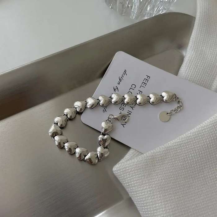 925 Silver Interlinked Hearts Bracelet