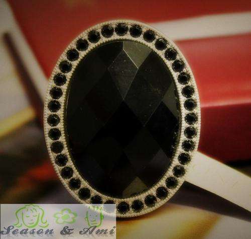 big fashion rings(white&black)