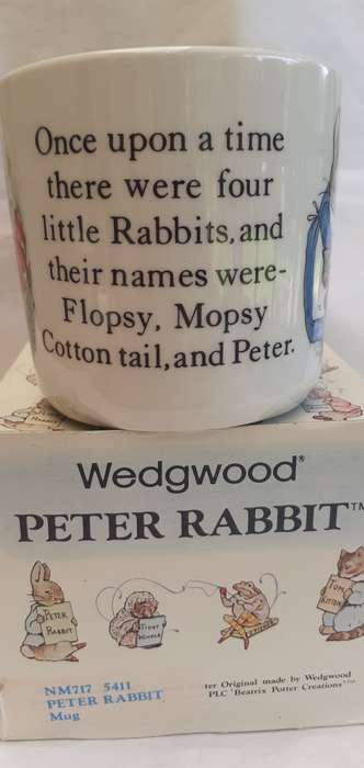 NEW PETER RABBIT CUP in Oiginal Box