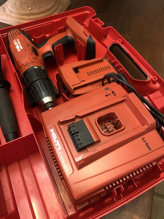 Hilti SFH 22-A Cordless Drill / Driver with battery, charger and case.