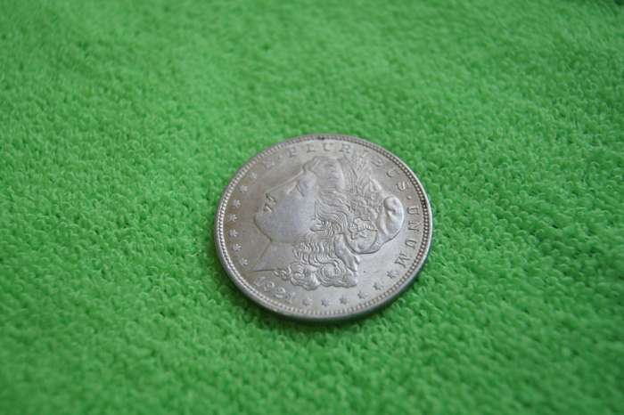 1921 Silver Morgan Dollar