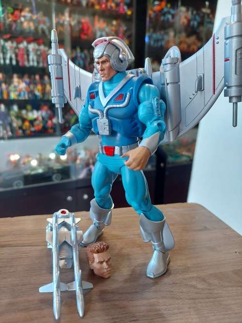MOTUC Complete Icarius Masters Of The Universe Classics Figure He-Man
