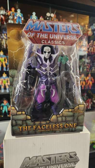 MOTUC THE FACELESS ONE (MOC) Masters Of The Universe Classics Figure He-Man