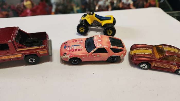 1980`s HOT WHEELS Lot Vintage Figure