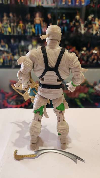 MOTUC Complete WRAP TRAP Masters Of The Universe Classics Figure He-Man