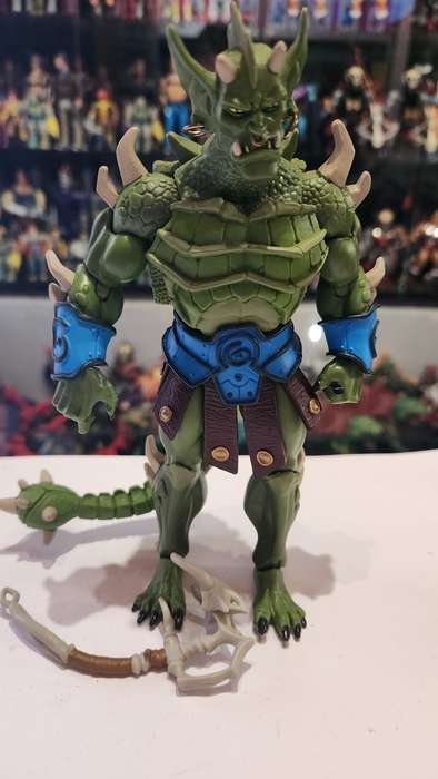 MOTUC Complete Ceratus Masters Of The Universe Classics Figure He-Man