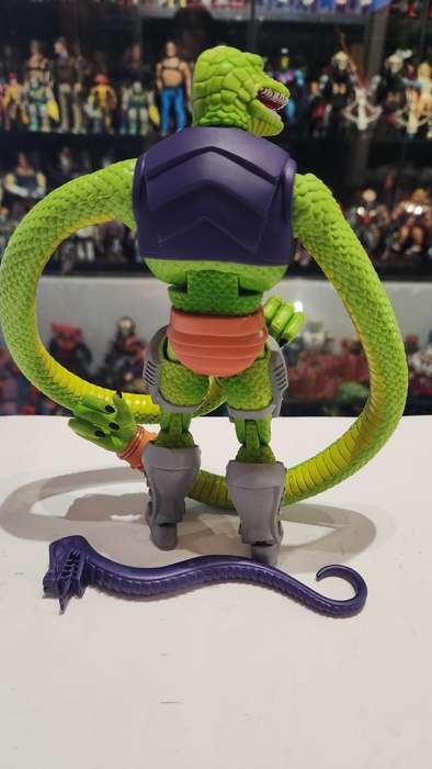 MOTUC Complete SSSQUEEZE Masters Of The Universe Classics Figure He-Man