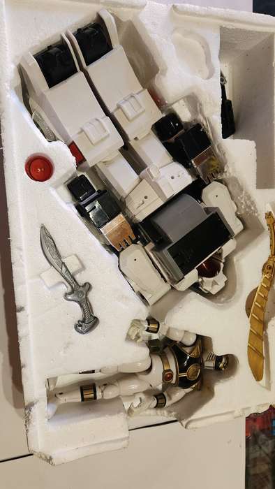 1993 Boxed White Tigerzord With White Ranger Bandai From Mighty Morphin Power Rangers Vintage Figure