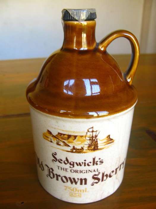 750ML SEDGWICKS ORIGINAL OLD BROWN SHERRY CHINA BOTTLE
