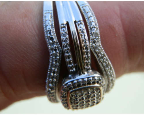 Sterling silver Diamond ring set, value R10.535