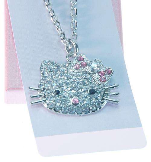 *new* HELLO KITTY Pendant & Chain