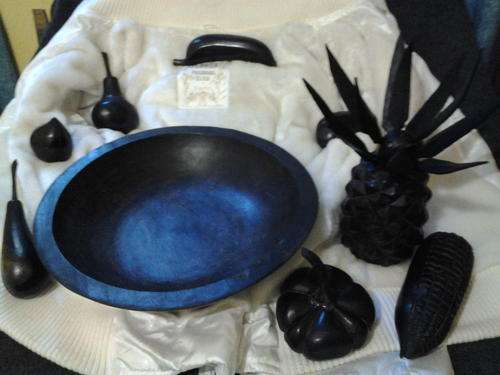 SOLID EBONY WOOD BOWL WITH EBONY FRUIT