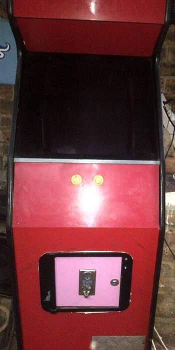 PINBALL ARCADE MACHINE