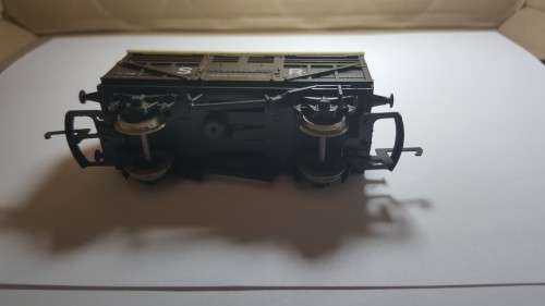 TRI-ANG 10 TON CATTLE WAGON