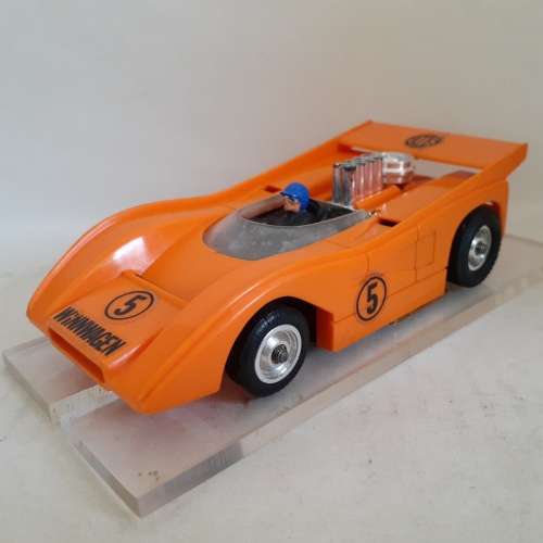 AJ's Winnwagen McLaren M8A