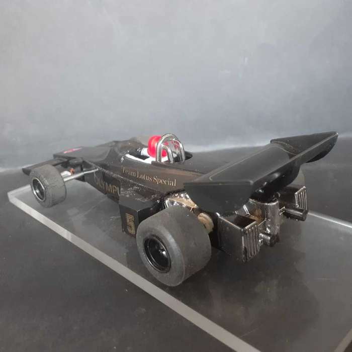 Scalextric C126 Lotus 77 Formula 1