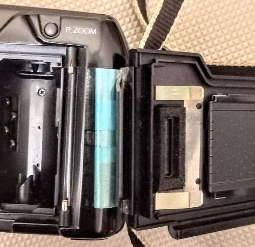 Minolta Zoom 90 AF. 38 - 90mm Macro. 35mm Film Camera. Read description