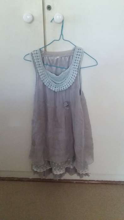 floaty longer length top really pretty size medium Grey well loved