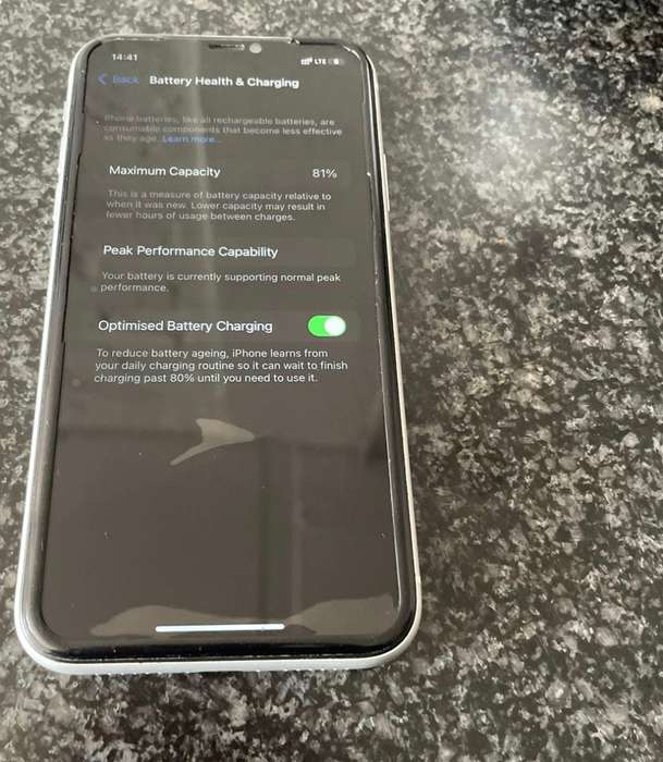 iPhone XR