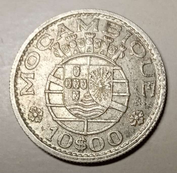 1954 Mozambique silver 10 Escudos