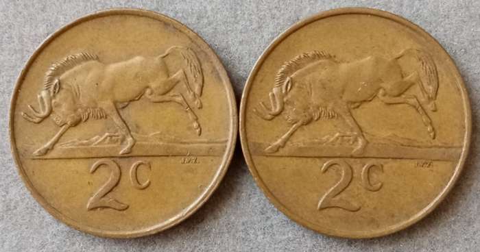Set of x2 republic 1983 2c coins