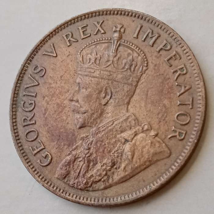 Nice 1935 union penny with AU details