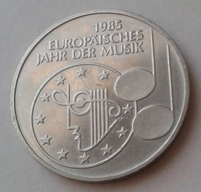 1985 German uncirculated 5 Mark with certificate