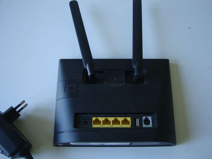 Huawei B315s-936 LTE 4G CPE Wifi Router