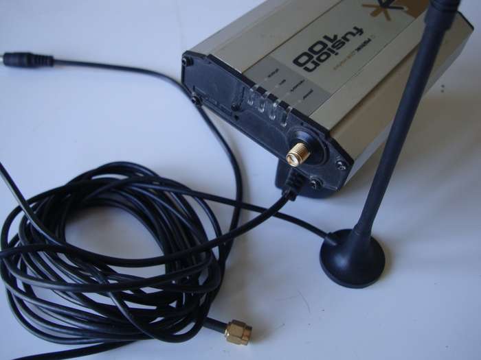 Psitek Fusion 100 GSM Interface Premicell Cellphone Router with external antenna