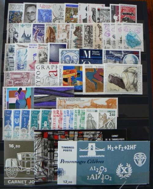 1986 France full set of MNH stamps, with 3 booklets and a sheet of 10 - 52 items - CV $110+