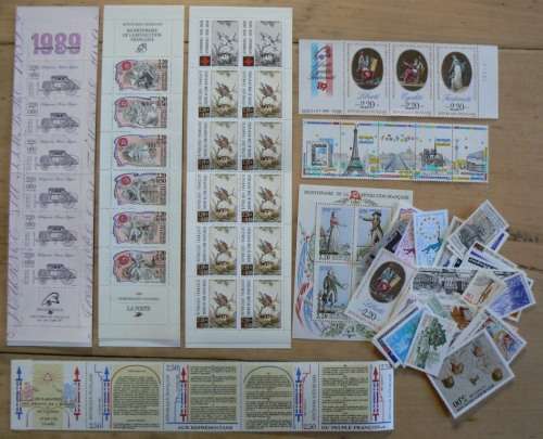 1989 France lot of 39 MNH stamps + strips + block of 4 + 3 booklets - CV$100