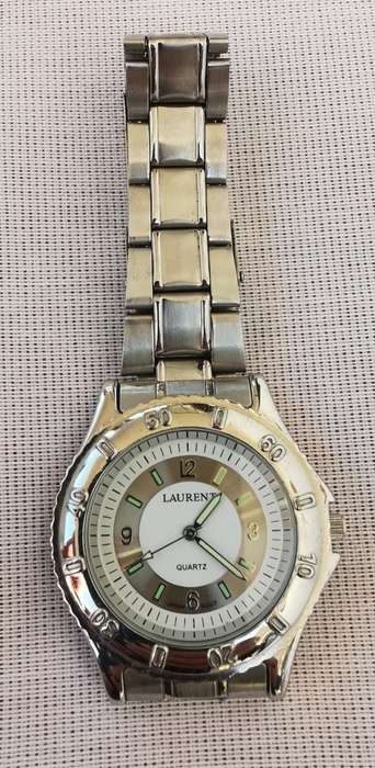Laurent quartz watch with rotating bezel - Japanese movement - new battery, working
