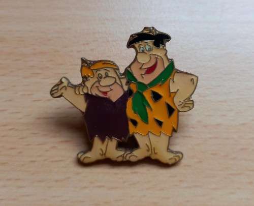 Vintage Flintstones Fred & Barney Hanna Barberra pin badge, 1988