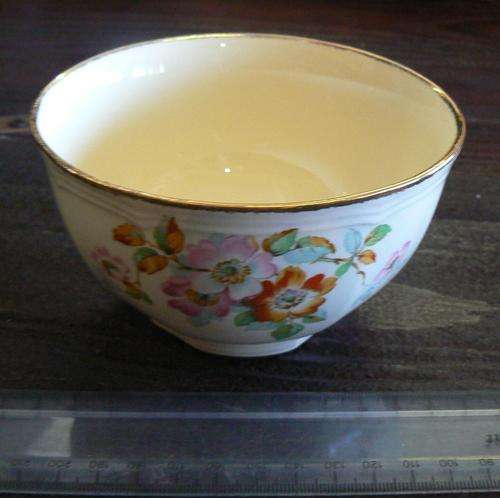 Alfred Meakin floral sugar bowl