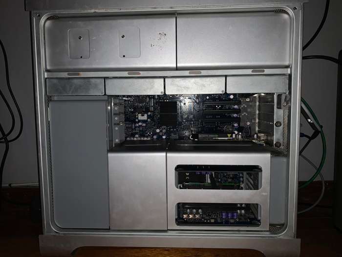 Apple Mac Pro A1186 EMC 2180