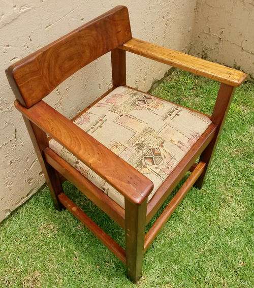 Stunning!! Old SAS.- SAR ARMCHAIR #1. See guarantee.