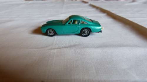 Matchbox no 75b Ferrari Berlinetta See Pictures and Description