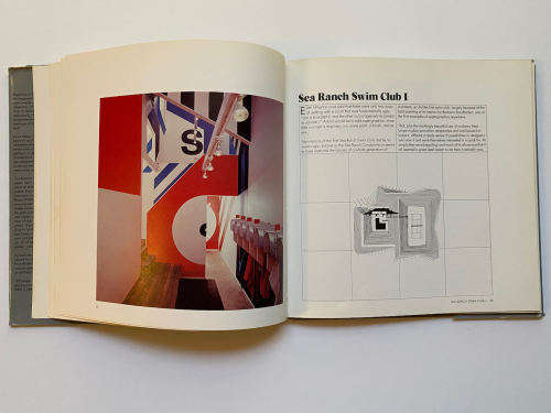 Charles Moore (Monographs on contemporary architecture)  by Gerald Allen