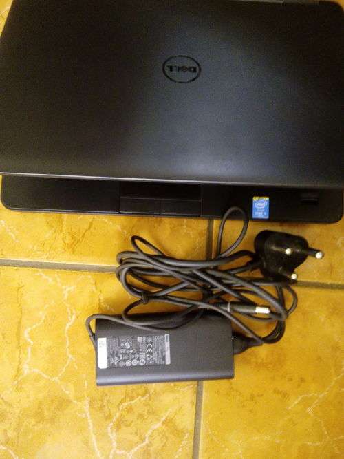 ***DELL LATITUDE E5440 *CORE i5 *8GB RAM *500GB HDD*