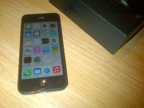 iPhone 5 16gb BARGAIN!!!!! FREE SHIPPING!!!!!