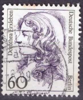 BERLIN 1988 Famous Women UNH CV R130 SG B737