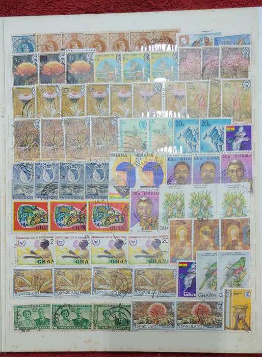 USED A4 STOCKBOOK FULL OF MIXED WORLDS STAMPS 12/24 PAGES