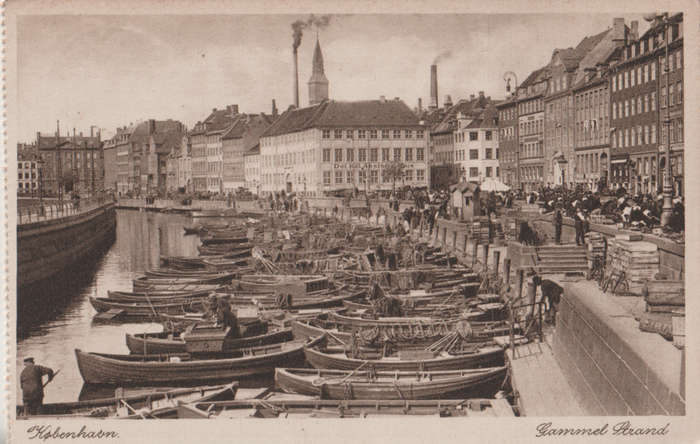 MINT POST CARD